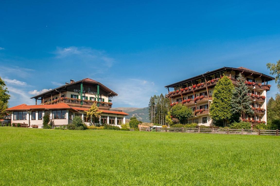 ספיטל אן דר דראו Hotel Landhof Simeter Gmbh מראה חיצוני תמונה