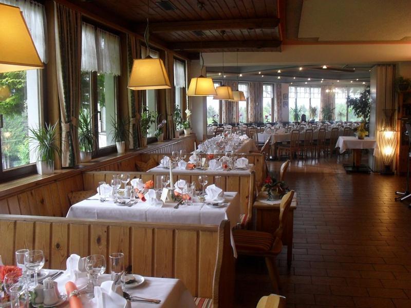 ספיטל אן דר דראו Hotel Landhof Simeter Gmbh מראה חיצוני תמונה